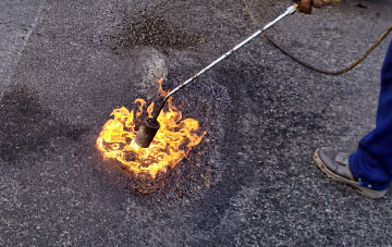 Etchilhampton flat roofing repairs