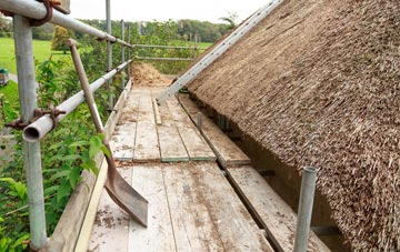 advantages of Etchilhampton thatch roofing
